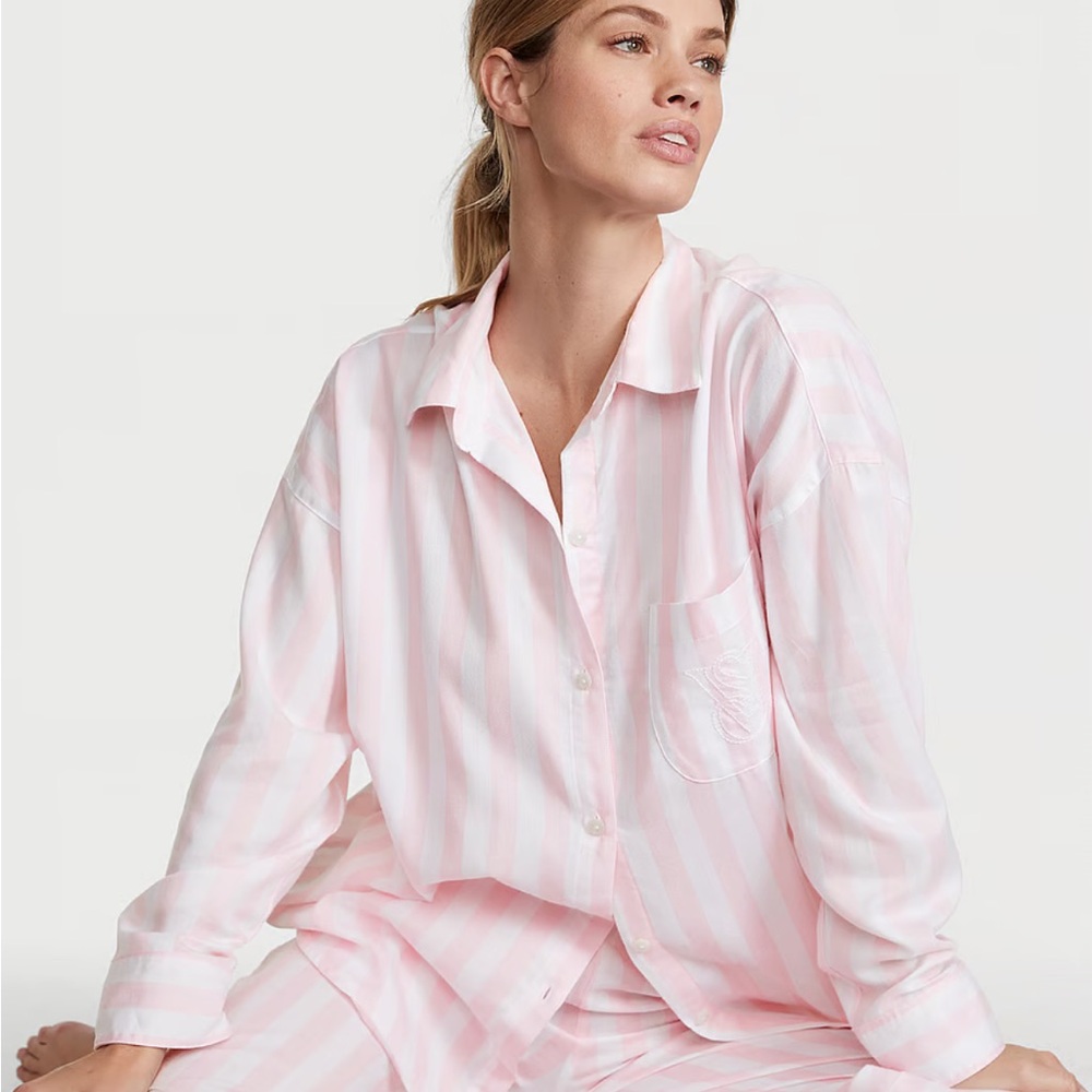 Victoria’s Secret Pink Striped Women's Pajama Set